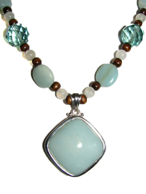 Julia Lee's
                Jewelry