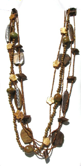 Julia
                Lee's Jewelry